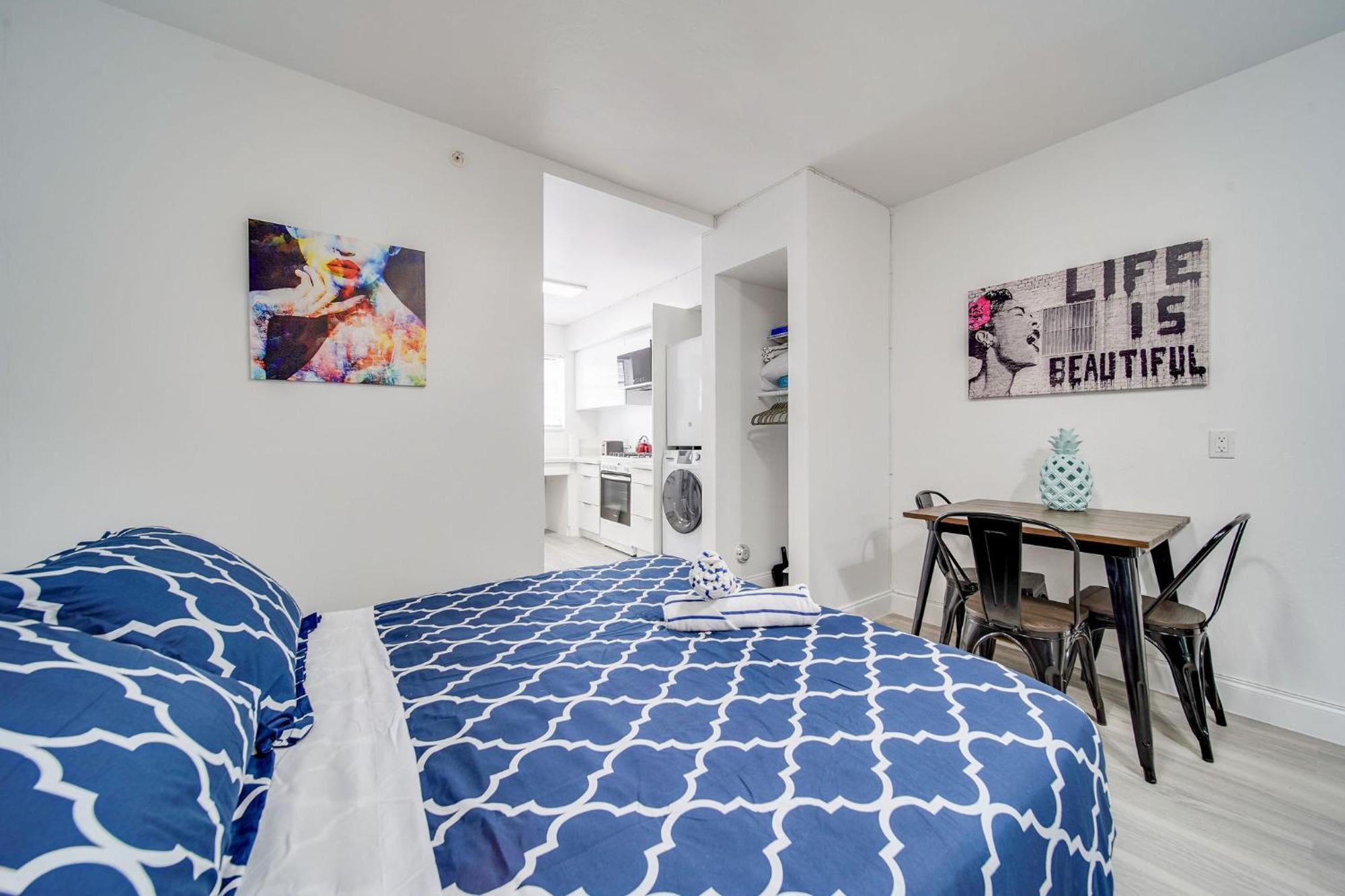 Deco Beachside Apt, W/2 Queen Beds, Washer/Dryer Miami Beach Kültér fotó